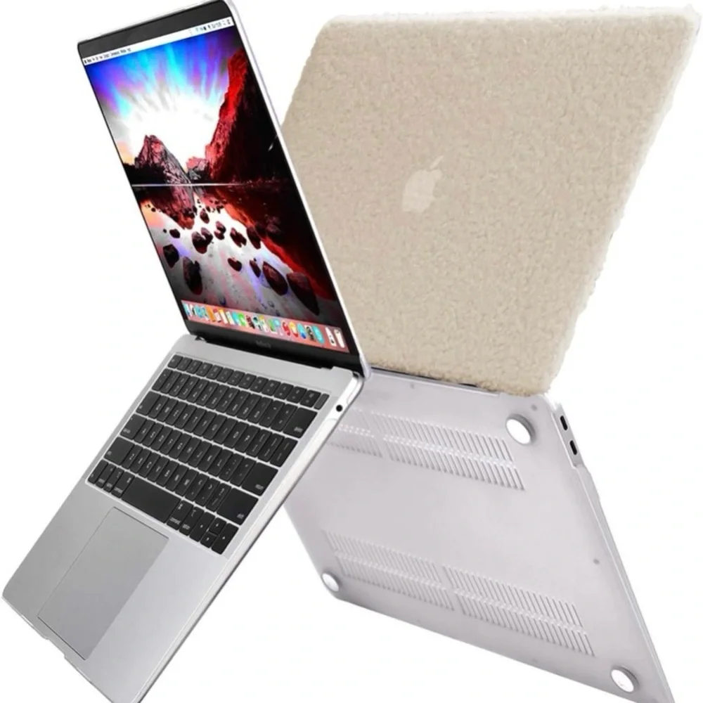 Apple MacBook Clear Protective Case